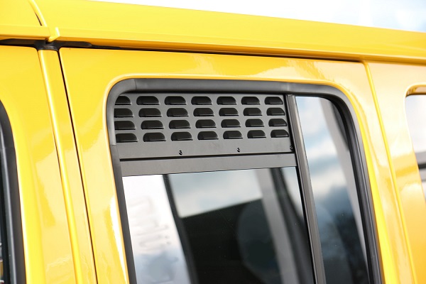 jeep-wrangler-unlimited-jl-lueftungsblech-02