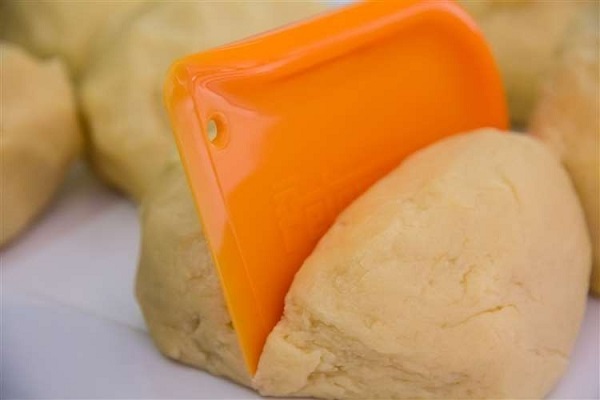 Raspador_para_Hornos_Holandeses_y_Sartenes_Petromax_OS_6